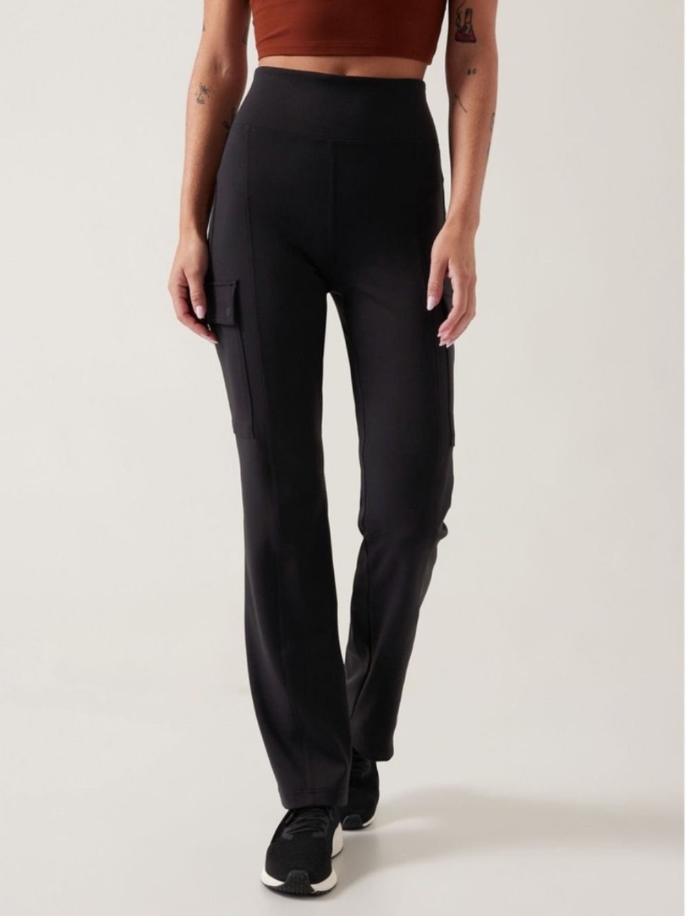 Athleta Delancey Pull On High Rise Cargo Pants Solid Black Size Small